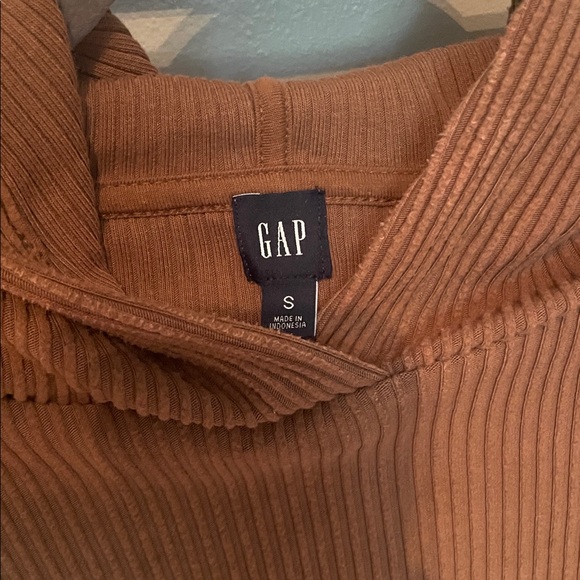 GAP Brown Ribbed Pullover - Picture 3 of 3